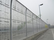 道路声屏障